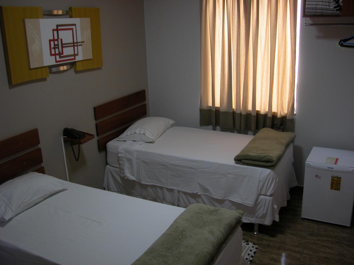 Hotel Avenida Tupã Екстериор снимка